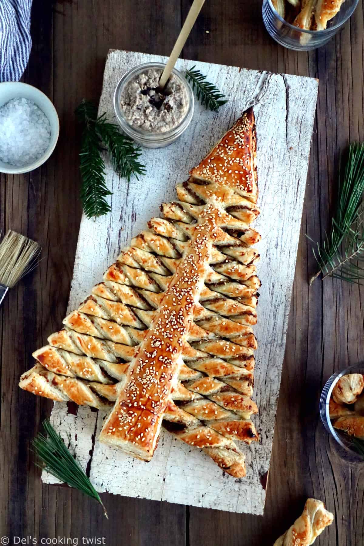 Sweet & Savory Puff Pastry Christmas Tree: Holiday Showstopper Appetizer